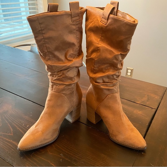 NWOB Tan Suede Ruched Calf Boots, Women’s 8 - Picture 5 of 8
